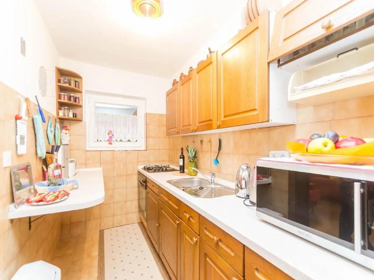 Apartment In Njivice/Insel Krk 33584